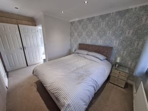 Photo 8- click for photo gallery